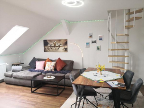 Auszeit2 Erfurt - stilvolle Dachwohnung mit Parkplatz - zentrumsnah